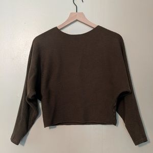 Abercrombie & Fitch Olive cropped sweater